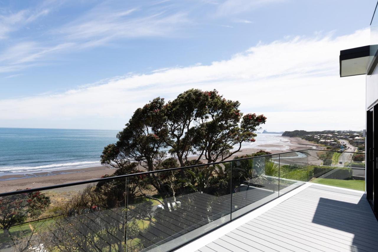 Oakura Beach Front Apartments Exterior photo